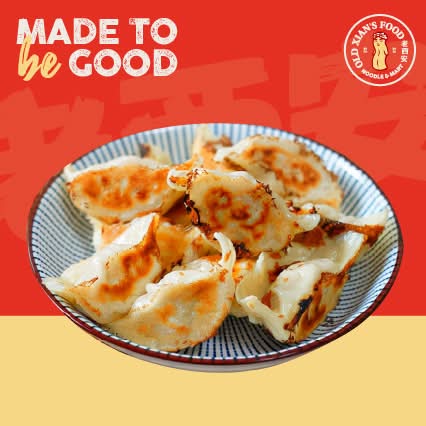 Fried Dumplings  (6 pcs) / 手工煎饺(6pcs）